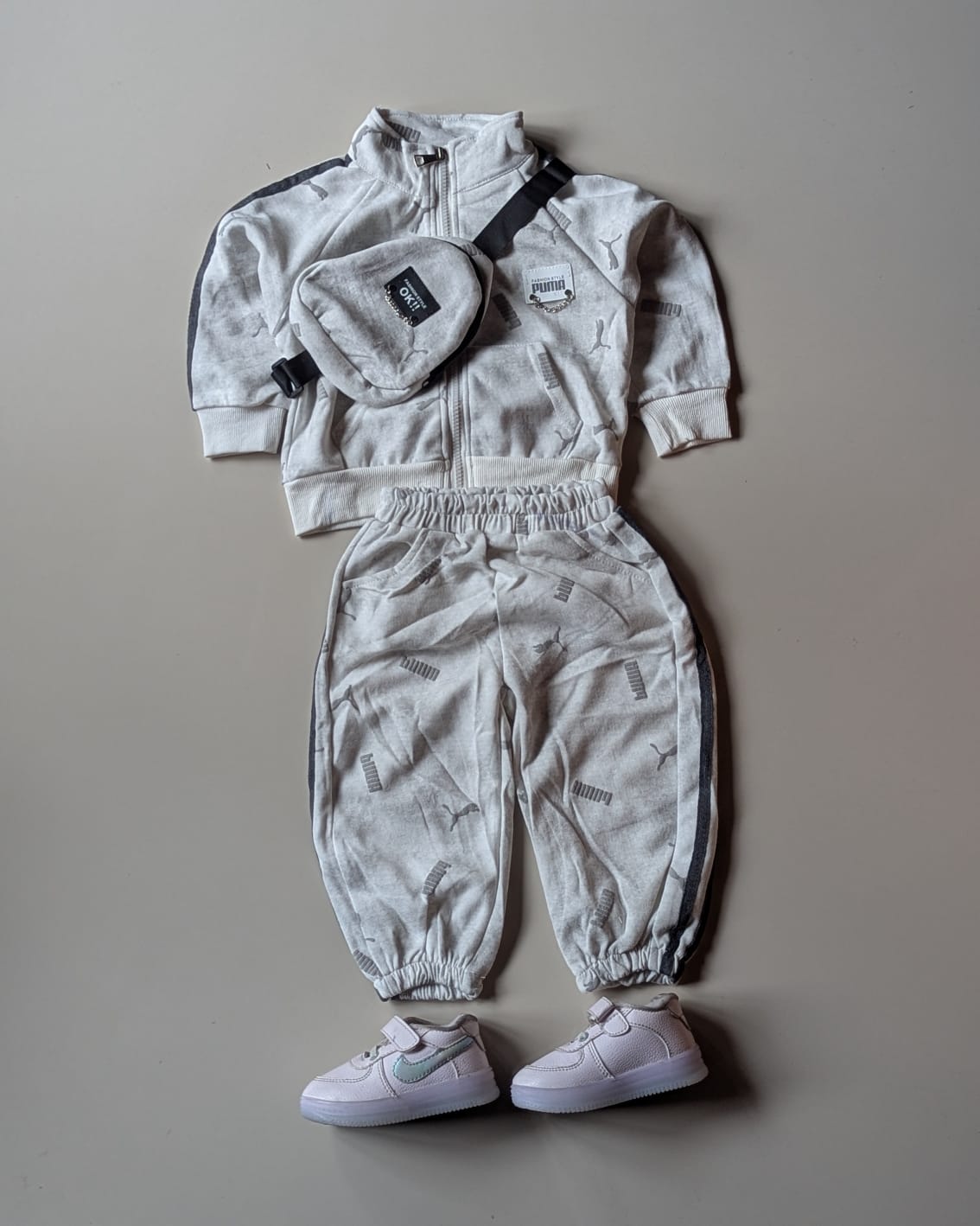 STIM170-03 Unisex Full Sleeve Oversized High Neck Zipper Jacket with Attatched Bag and Jogger Pant Set