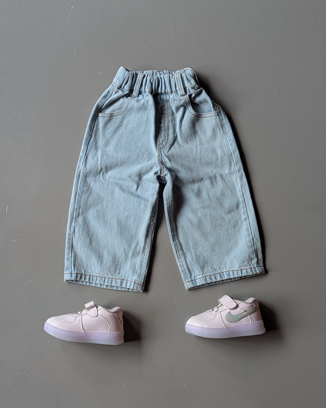 Unisex Wide Leg Jeans