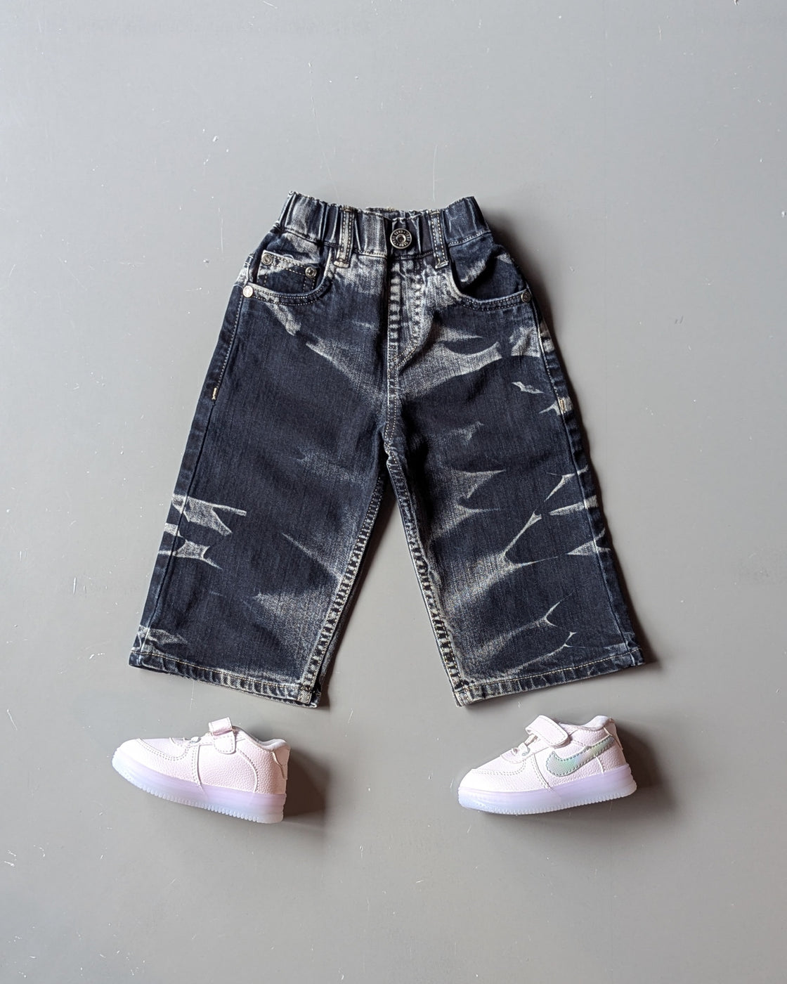 Unisex Wide Leg Jeans