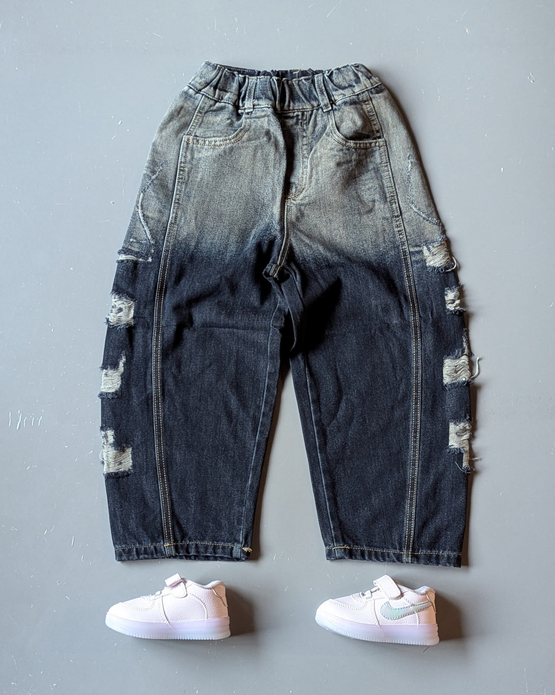 Unisex Baggy Jeans with Side Scratches