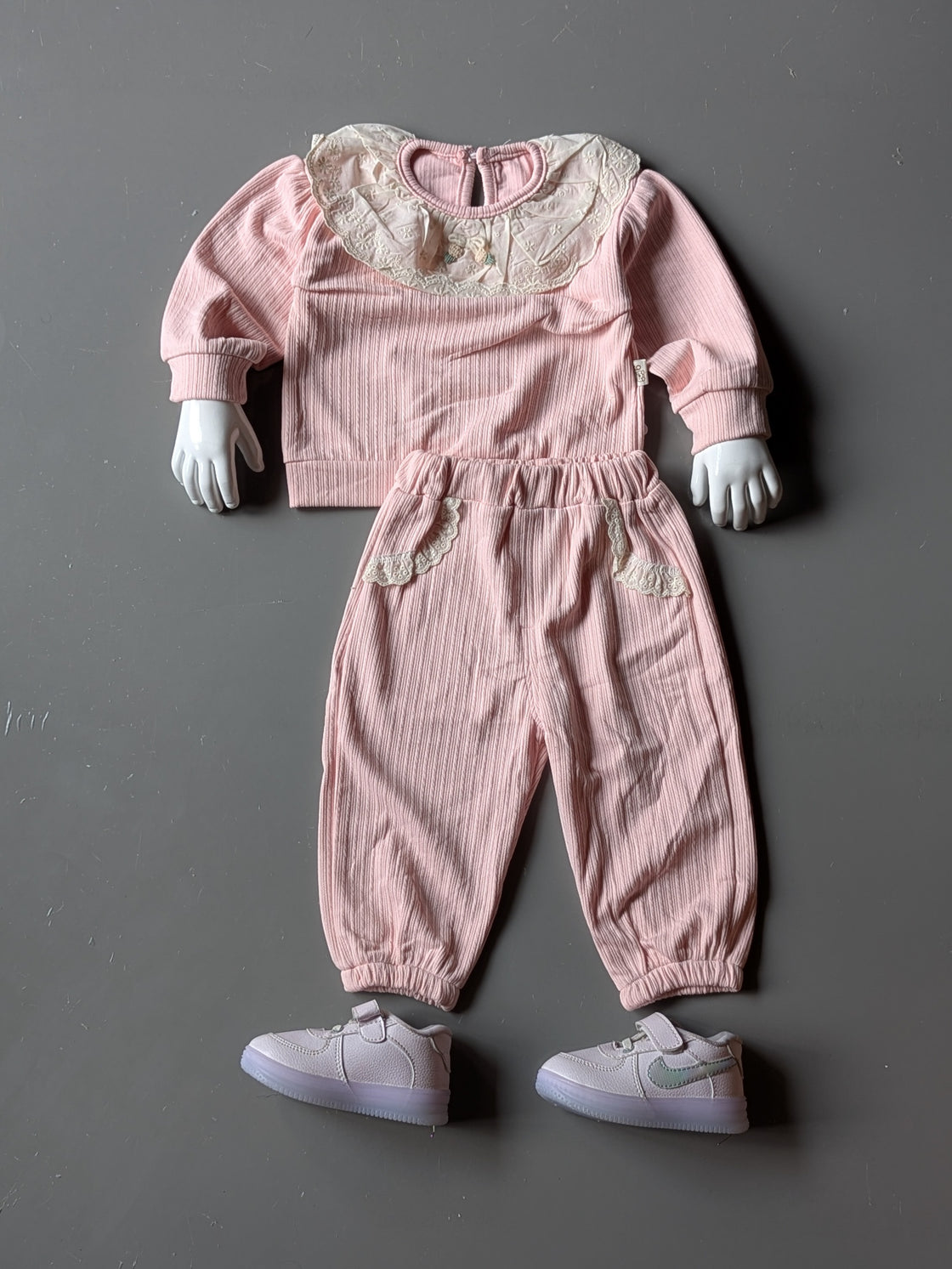 Girl's Full Sleeve Peter Pan Collar T Shirt and Pant Set