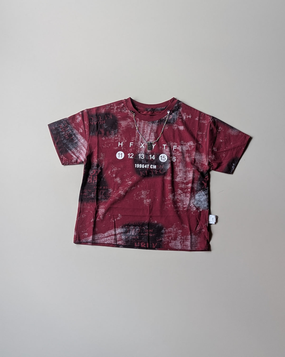 TSHS01 Unisex Half Sleeve Oversized T Shirt with Attached Chain