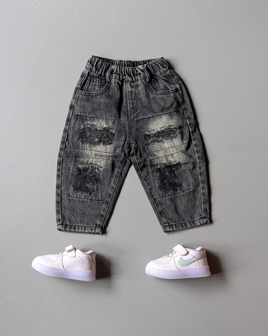 Unisex Distressed Baggy Jeans