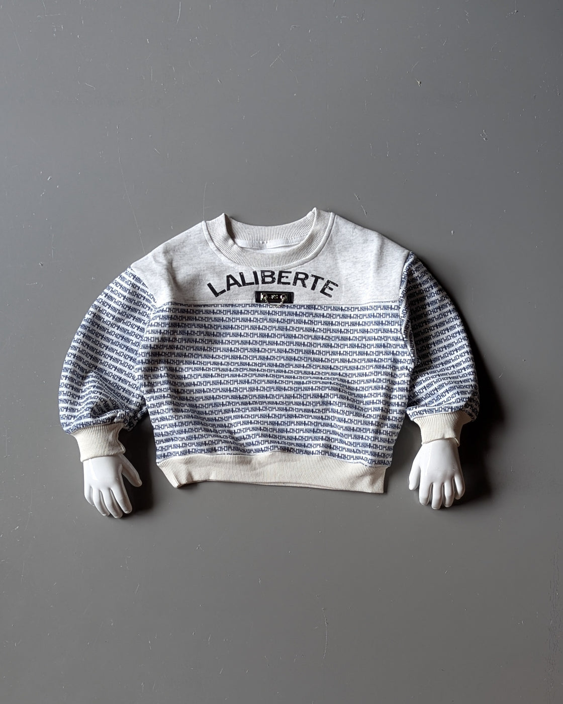Unisex Full Sleeve T Shirt