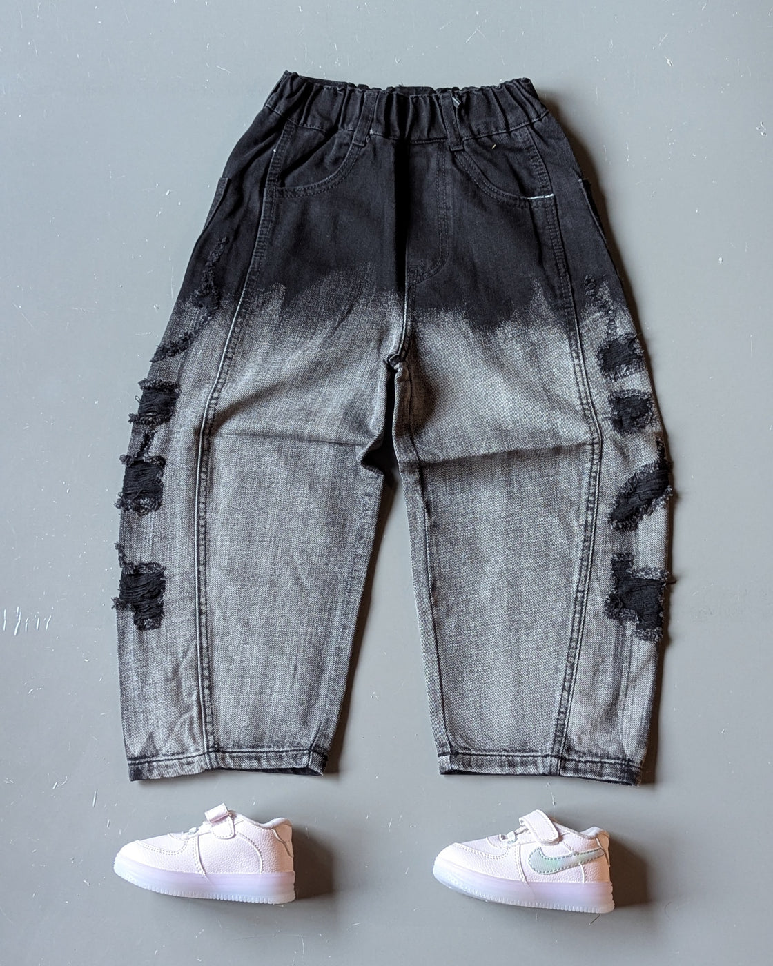 Unisex Baggy Jeans with Side Scratches