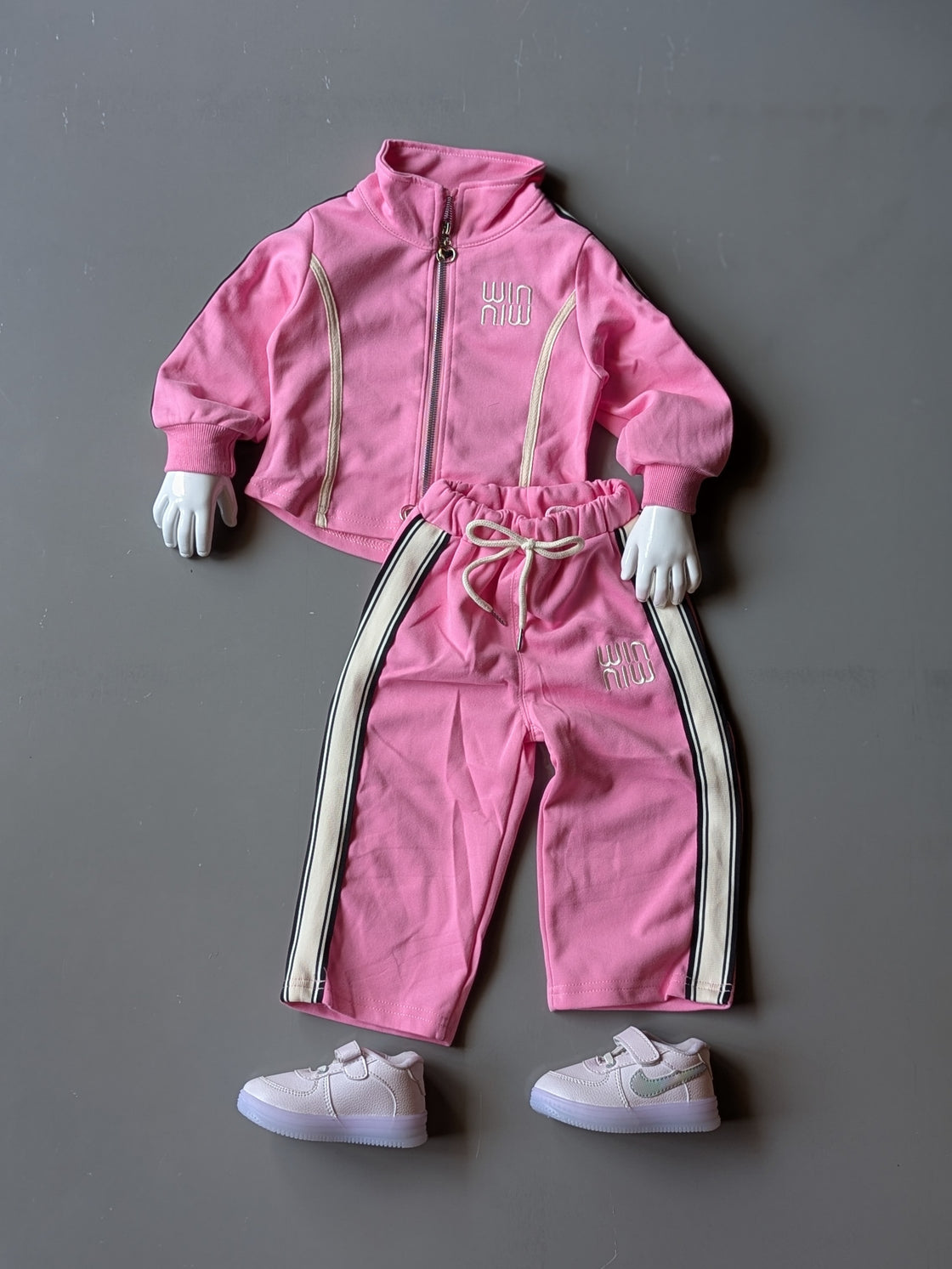 Girls Full Sleeve Hoody and Pant Set