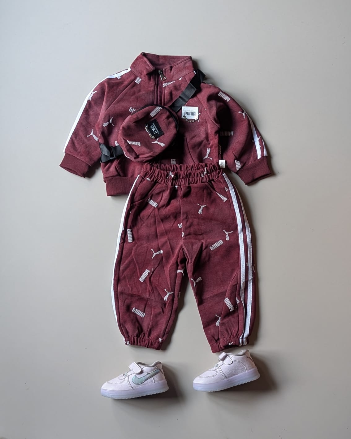 STIM170-01 Unisex Full Sleeve Oversized High Neck Zipper Jacket with Attatched Bag and Jogger Pant Set