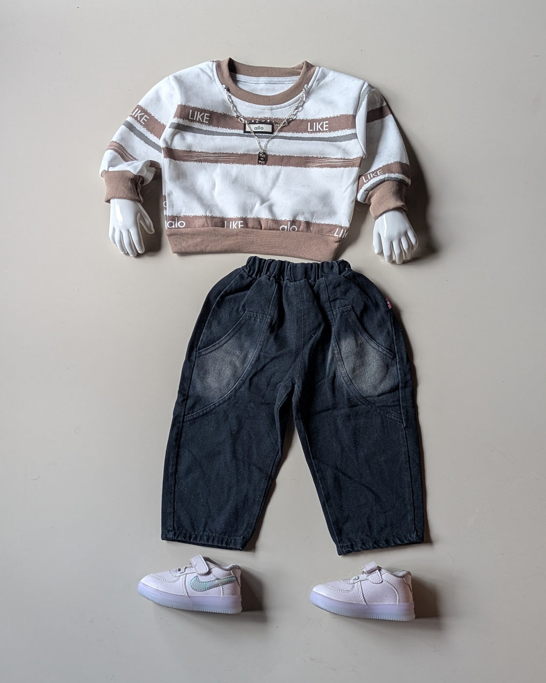 ST104 Unisex Full Sleeve Oversized T Shirt with Attached Chain and Pant Set