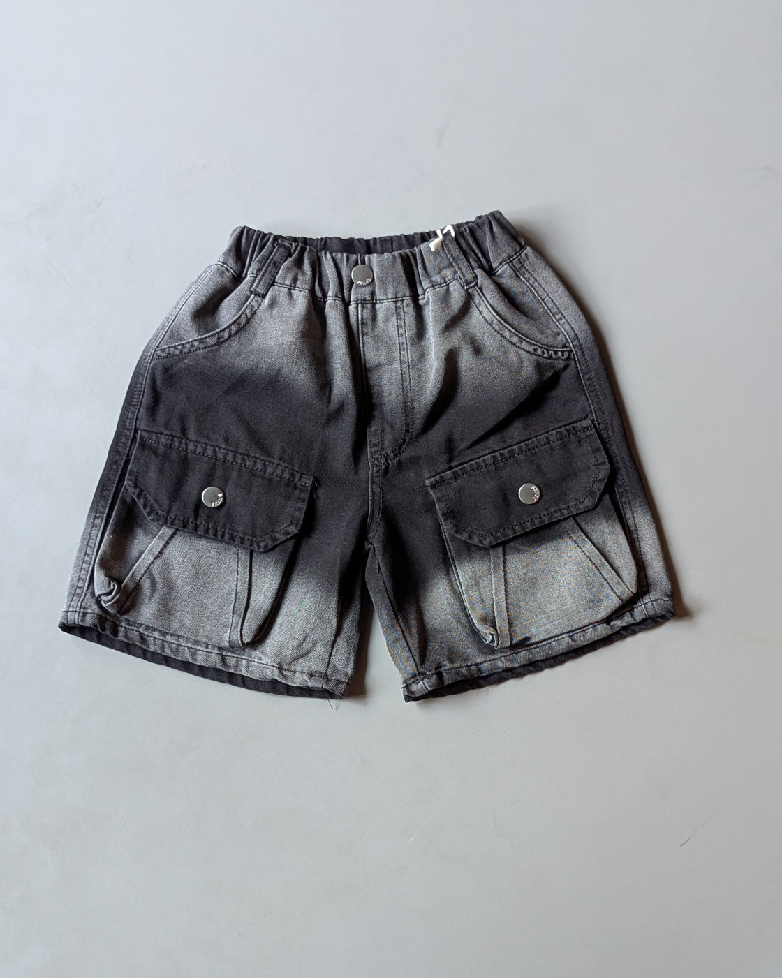 SHRT01 Unisex Baggy Shorts