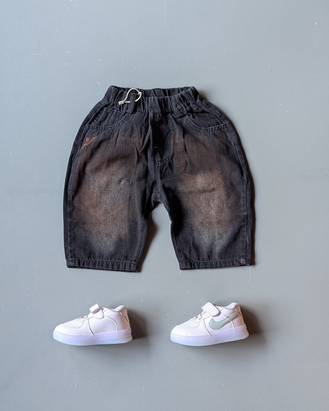 Unisex Knee length denim shorts