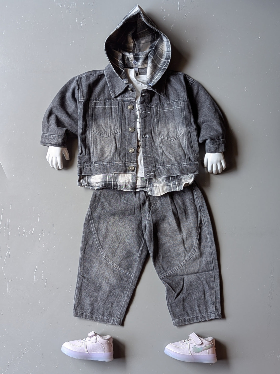 Unisex Full Sleeve Oversized Denim Hooded Jacket, Inner T Shirt and Pant Set