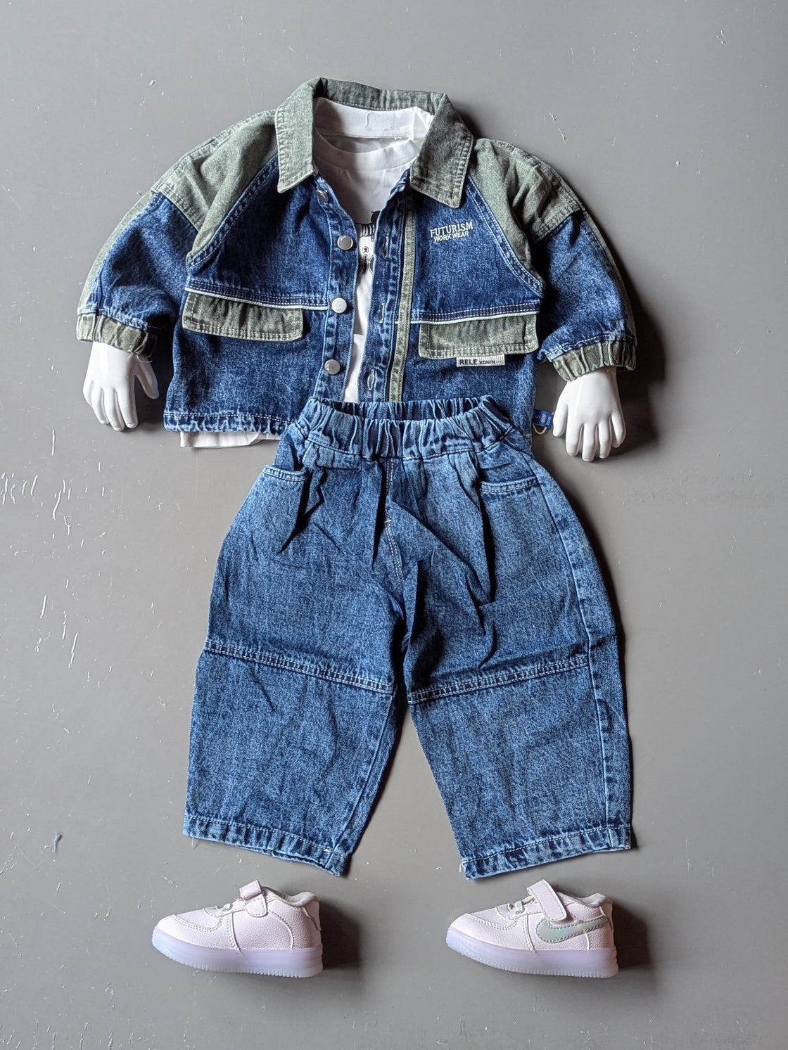 Unisex Full Sleeve Oversized Denim Jacket, Inner T Shirt and Pant Set