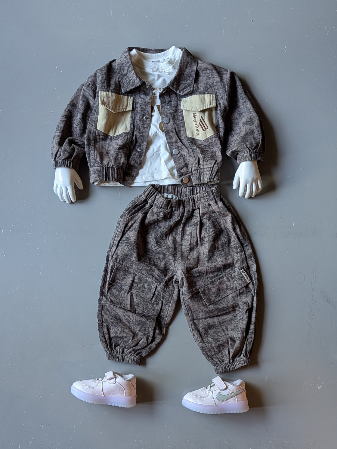 Unisex Full Sleeve Oversized Two Pockets Jacket, Inner and Pant Set
