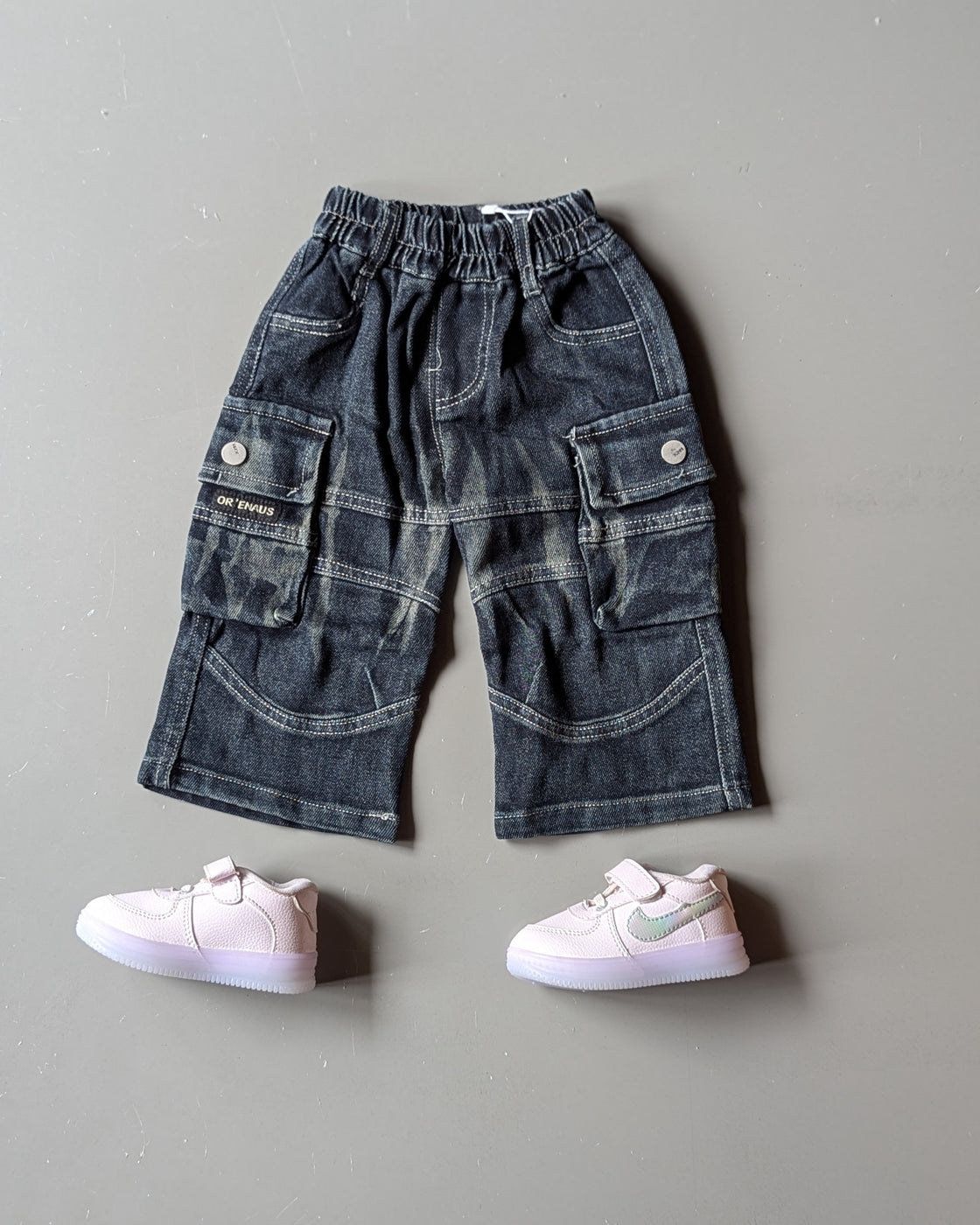 Unisex Baggy Jeans with Side Pockets