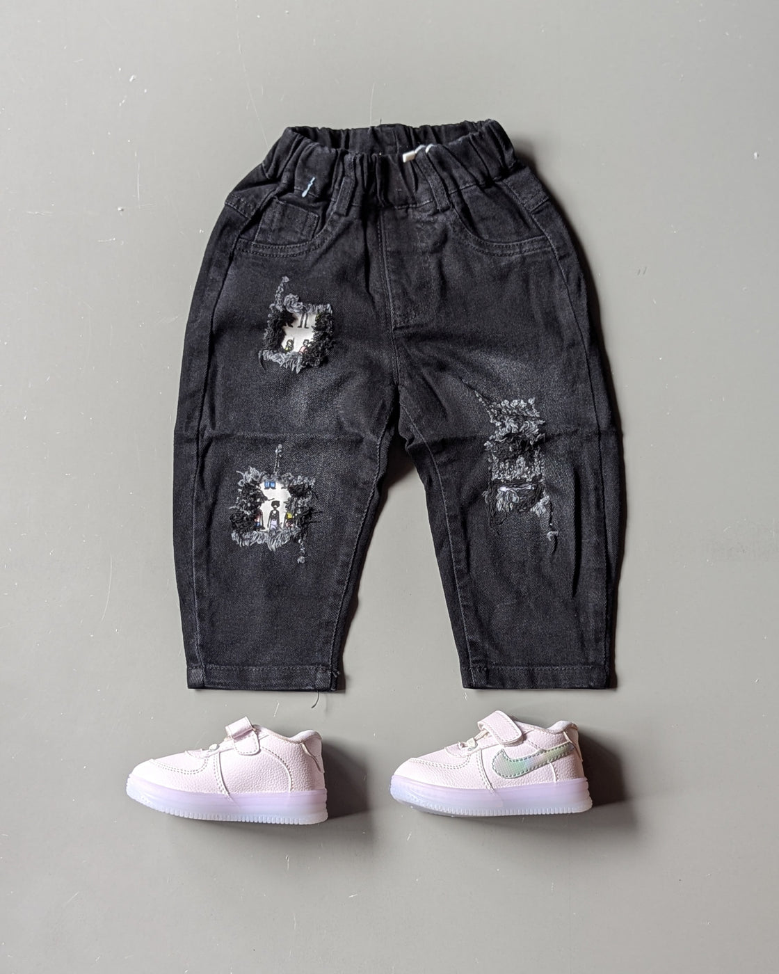Unisex Distressed Baggy Jeans