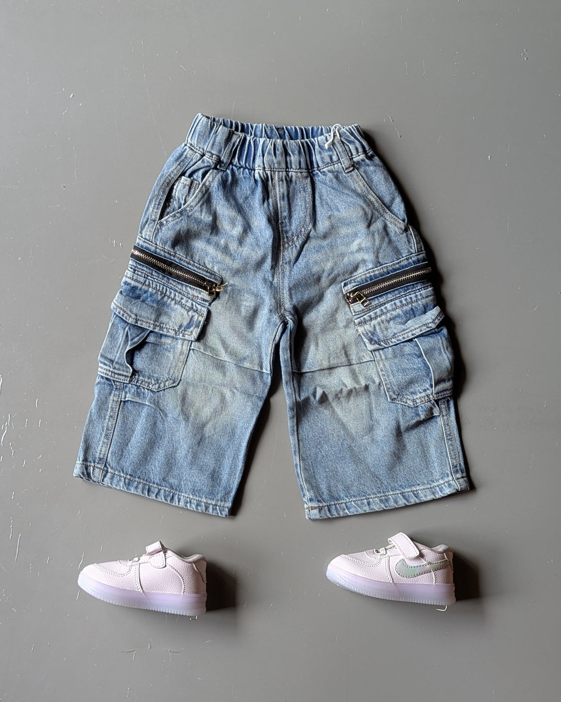 Unisex Wide Leg Jeans