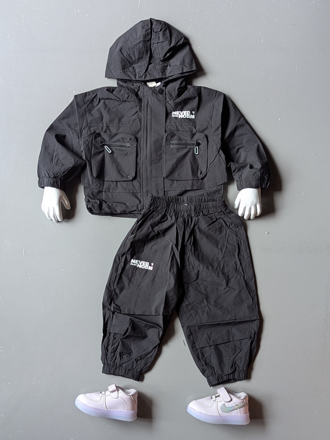 Unisex Full Sleeve Hoody and Jogger Pant set