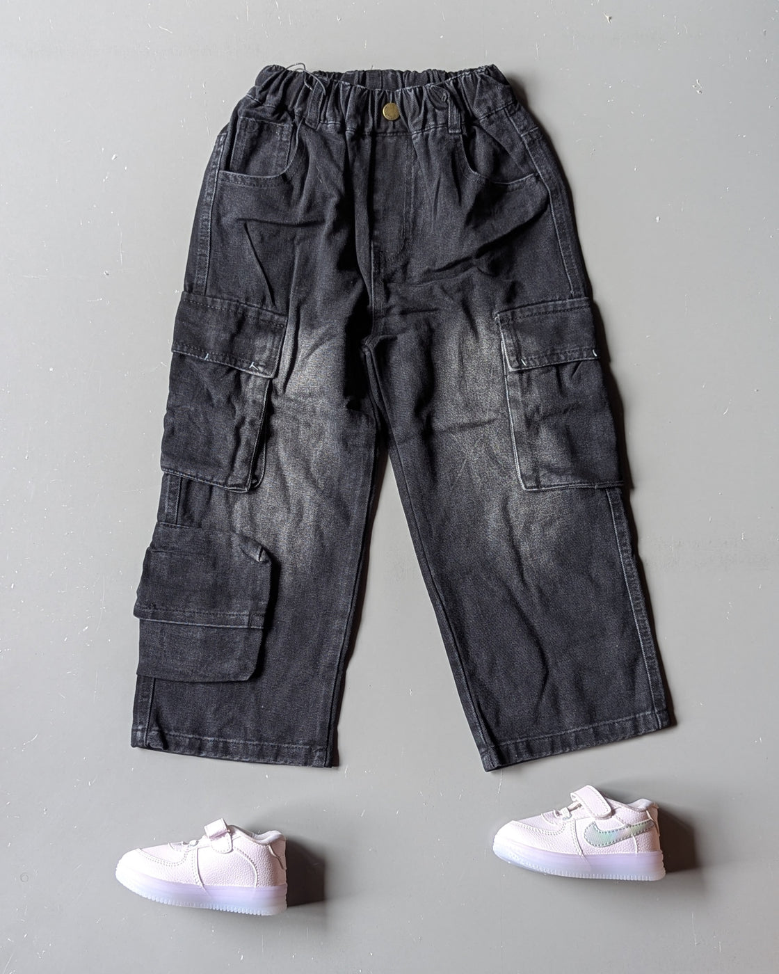 Unisex Baggy Jeans with Pockets