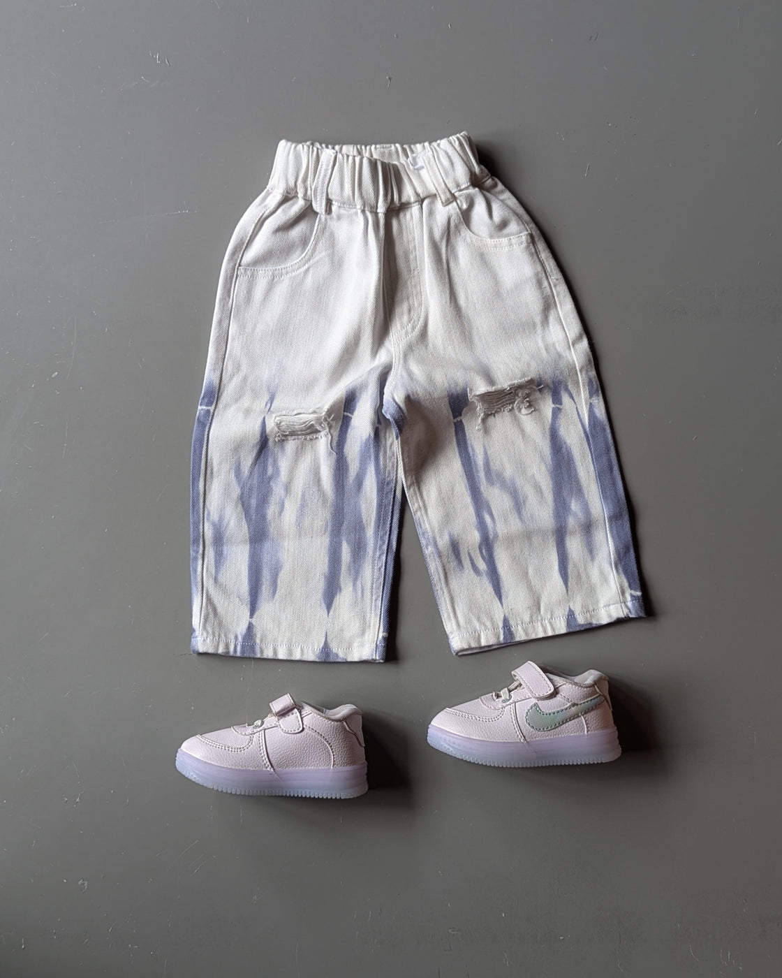 Unisex Wide Leg Jeans