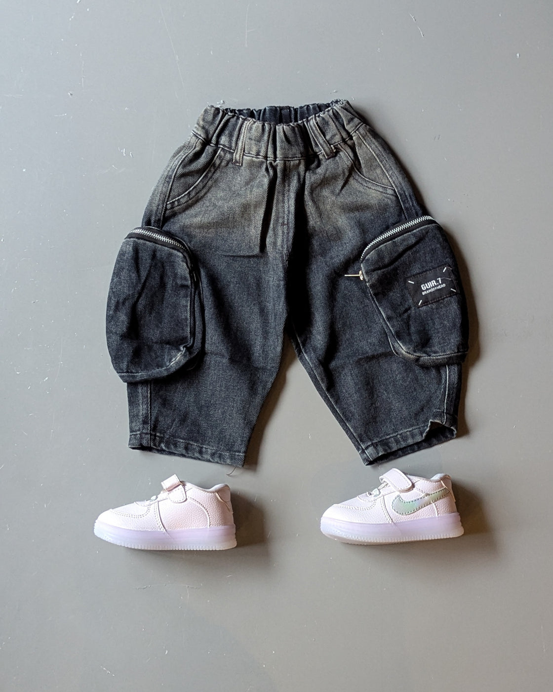 Unisex Baggy Jeans with Side Pockets
