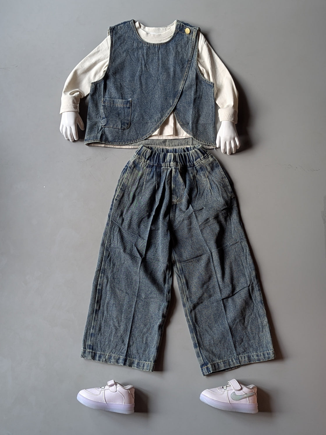 Girl's Full Sleeve Oversized Top with Denim Vest and Wide Leg Pant Set