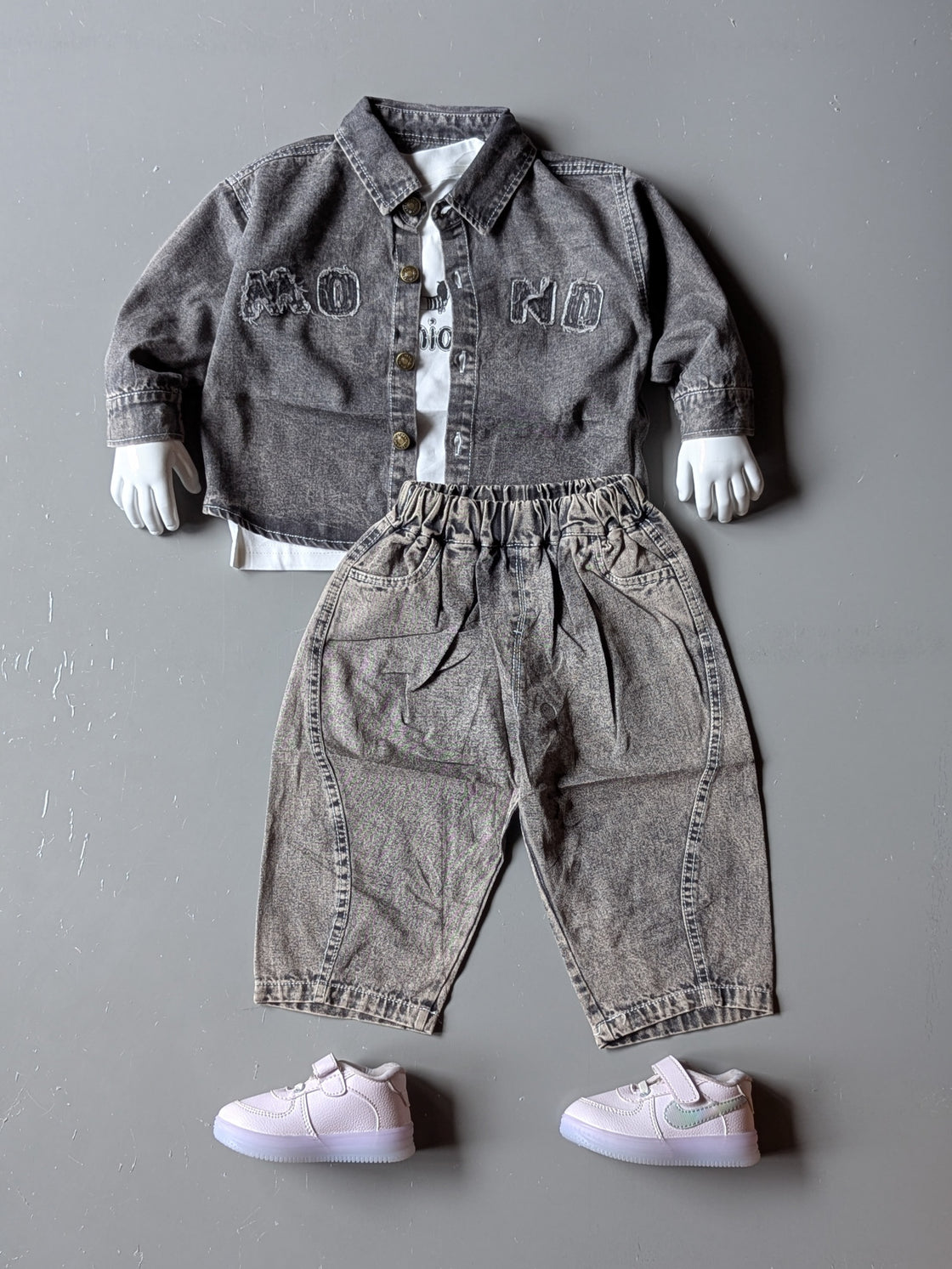 Unisex Full Sleeve Oversized Denim Jacket, Inner T Shirt and Pant Set