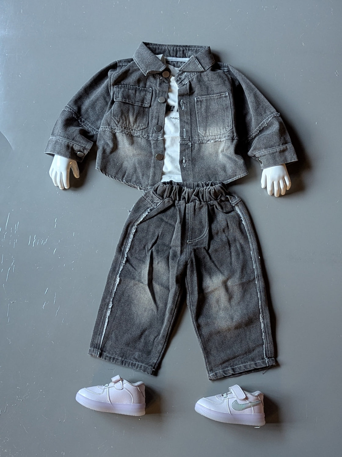 Unisex Full Sleeve Oversized Denim Jacket, Inner T Shirt and Pant Set