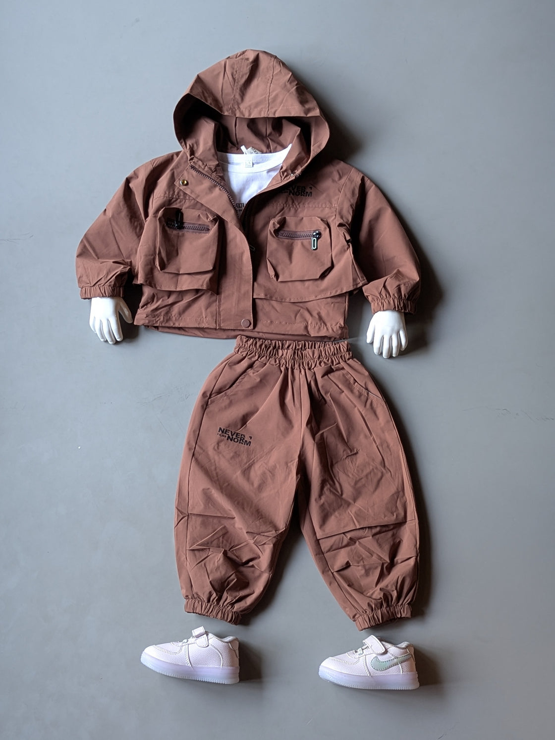 ST100 Unisex Full Sleeve Oversized Hooded Jacket with Inner T Shirt and Pant Set