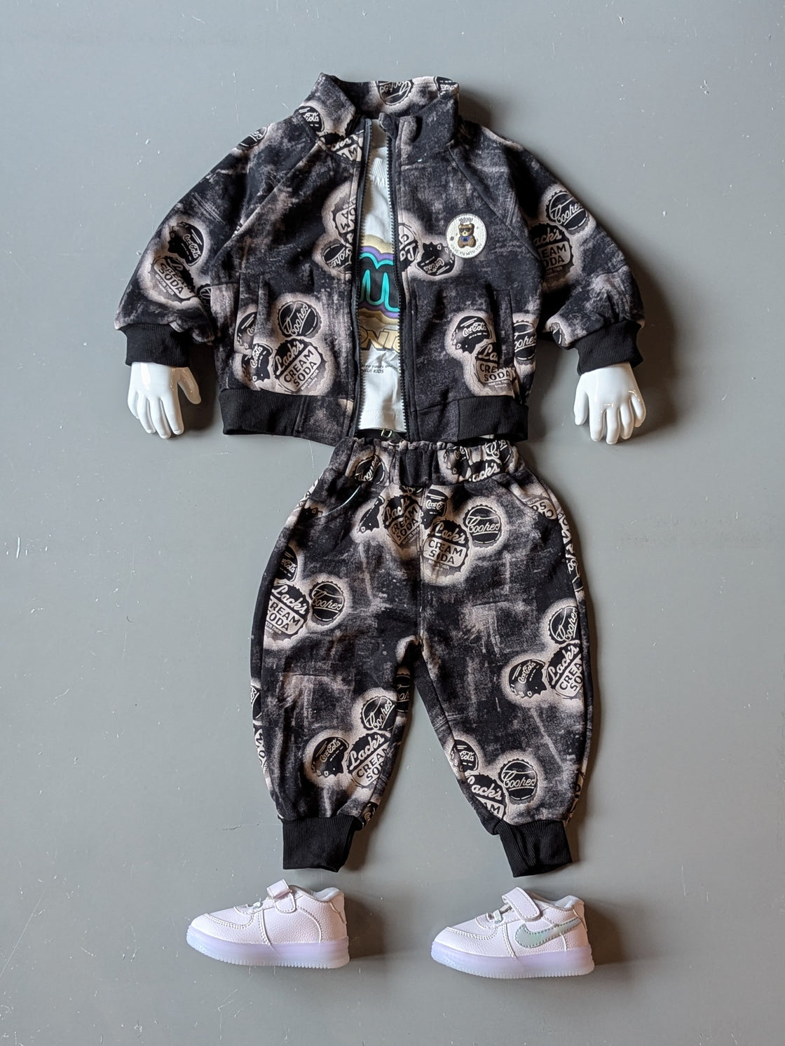 Unisex Full Sleeve Jacket, Inner T Shirt with Pant Set