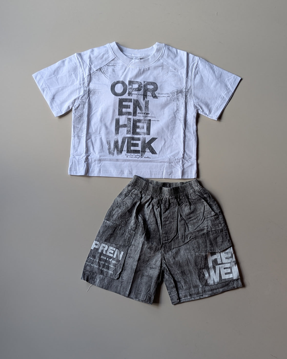 ST105 Unisex Half Sleeve Oversized T Shirt and Shorts Set