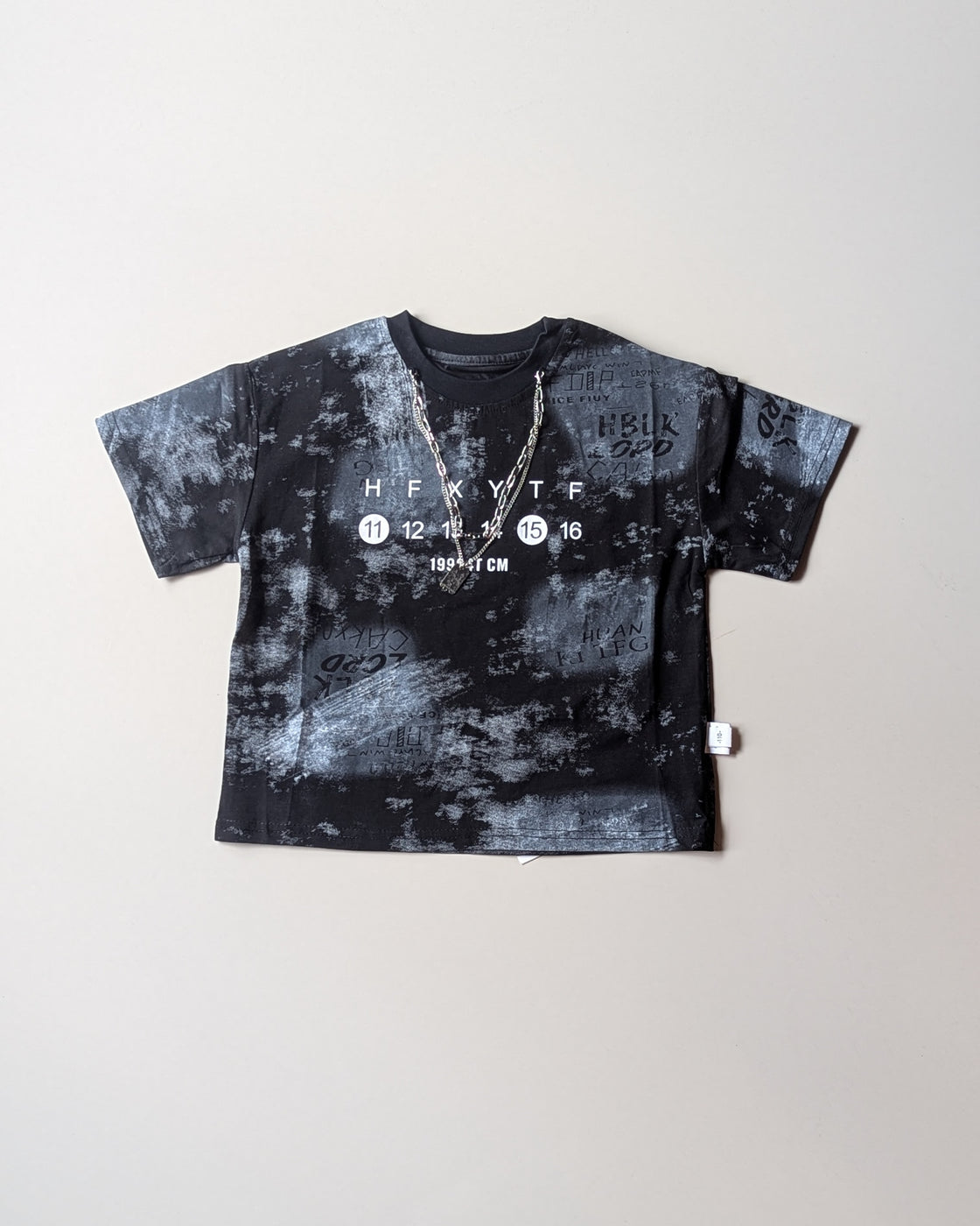TSHS01 Unisex Half Sleeve Oversized T Shirt with Chain