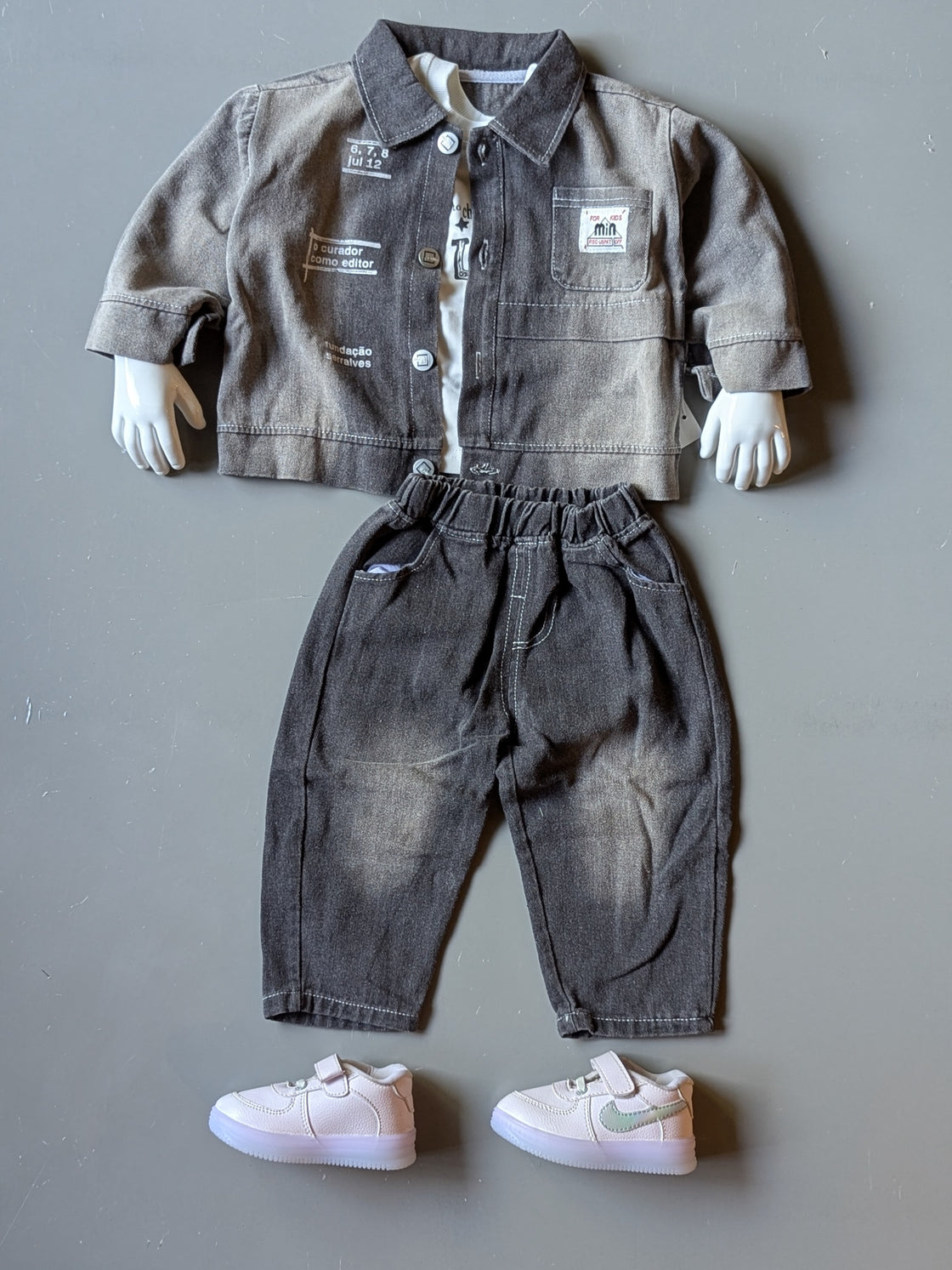 Unisex Full Sleeve Jacket, Inner T Shirt with Pant Set