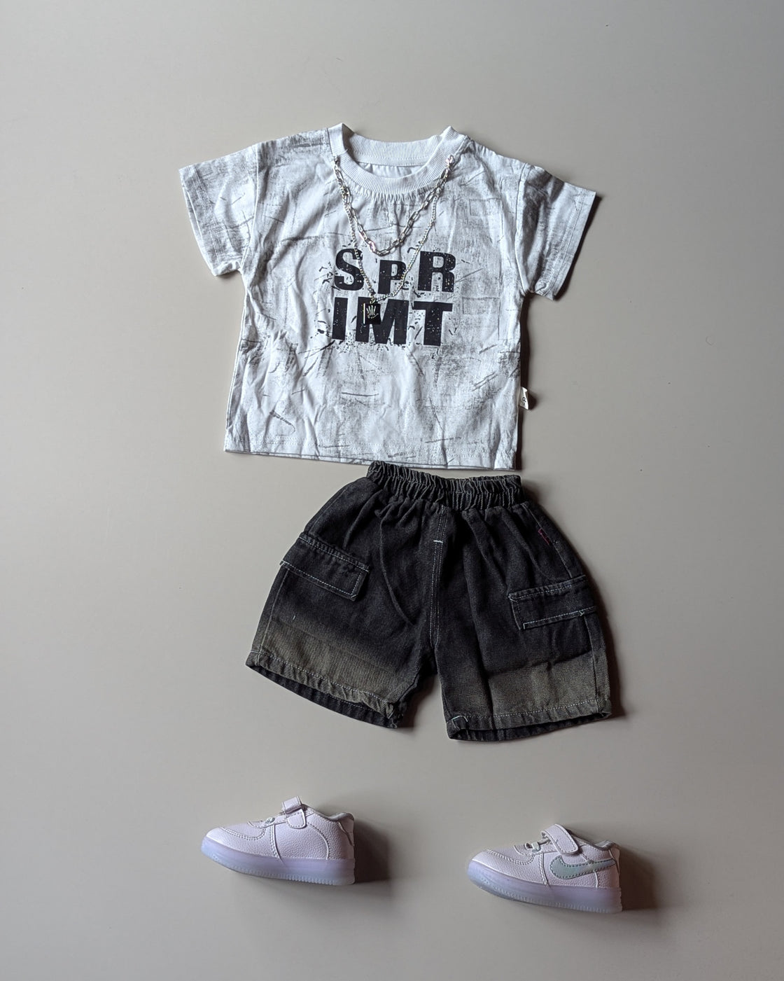 ST107 Unisex Half Sleeve Oversized T Shirt with Attached Chain and Shorts Set