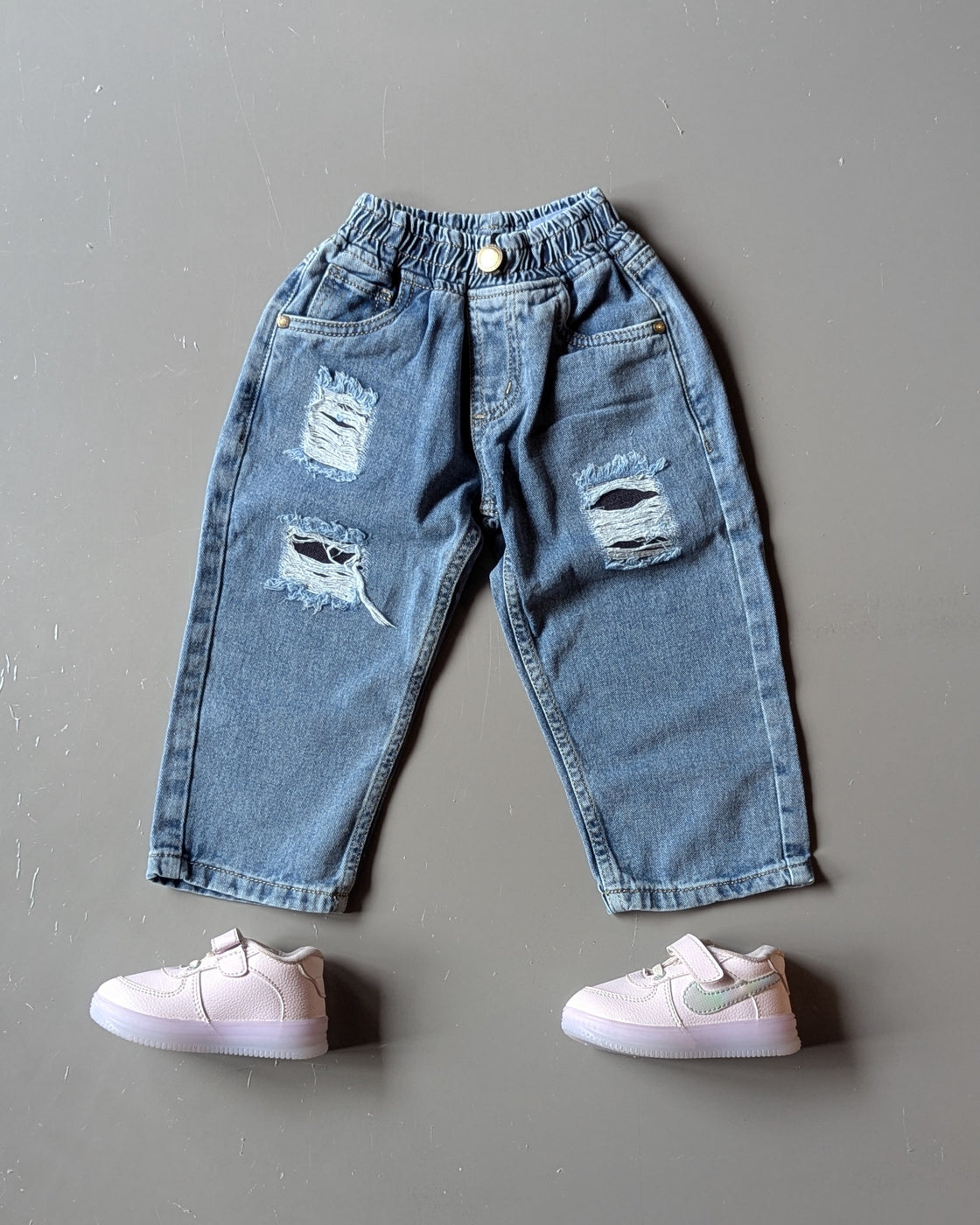 Unisex Distressed Baggy Jeans