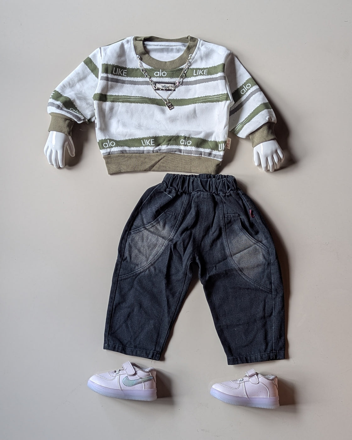 ST104 Unisex Full Sleeve Oversized T Shirt with Attached Chain and Pant Set