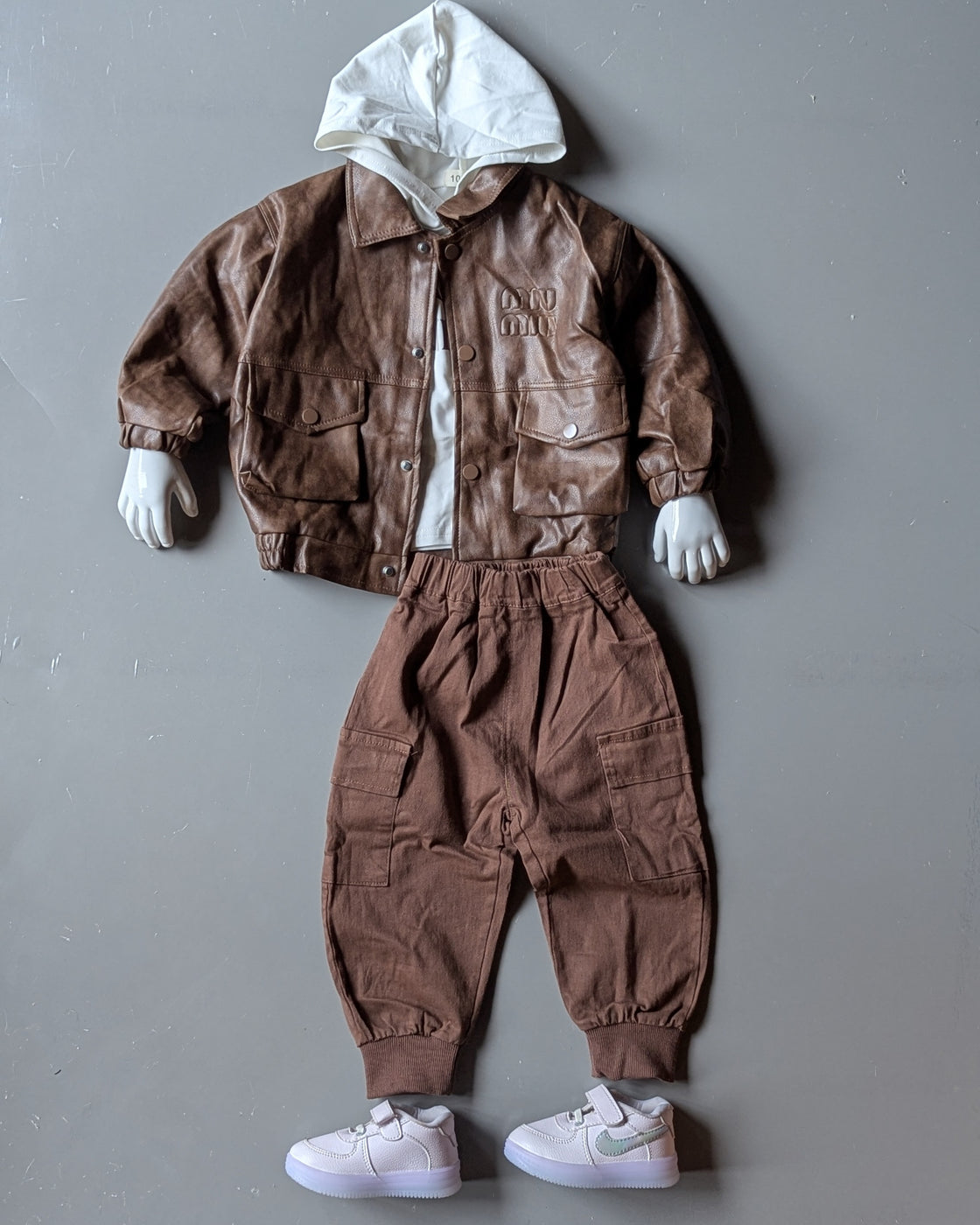Unisex Full Sleeve Leather Jacket, Inner T Shirt with Pant Set