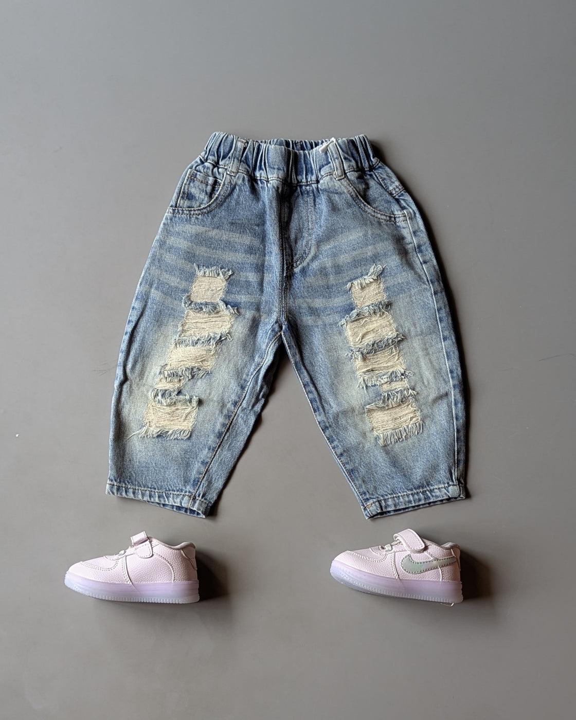Unisex Distressed Baggy Jeans