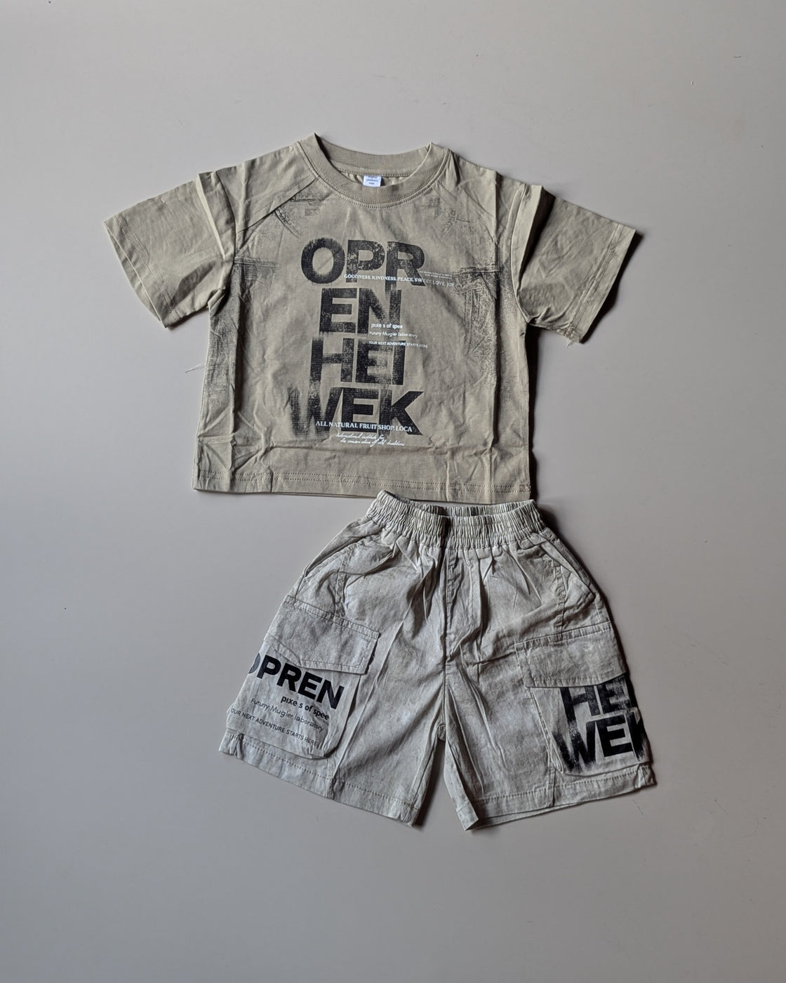 ST105 Unisex Half Sleeve Oversized T Shirt and Shorts Set