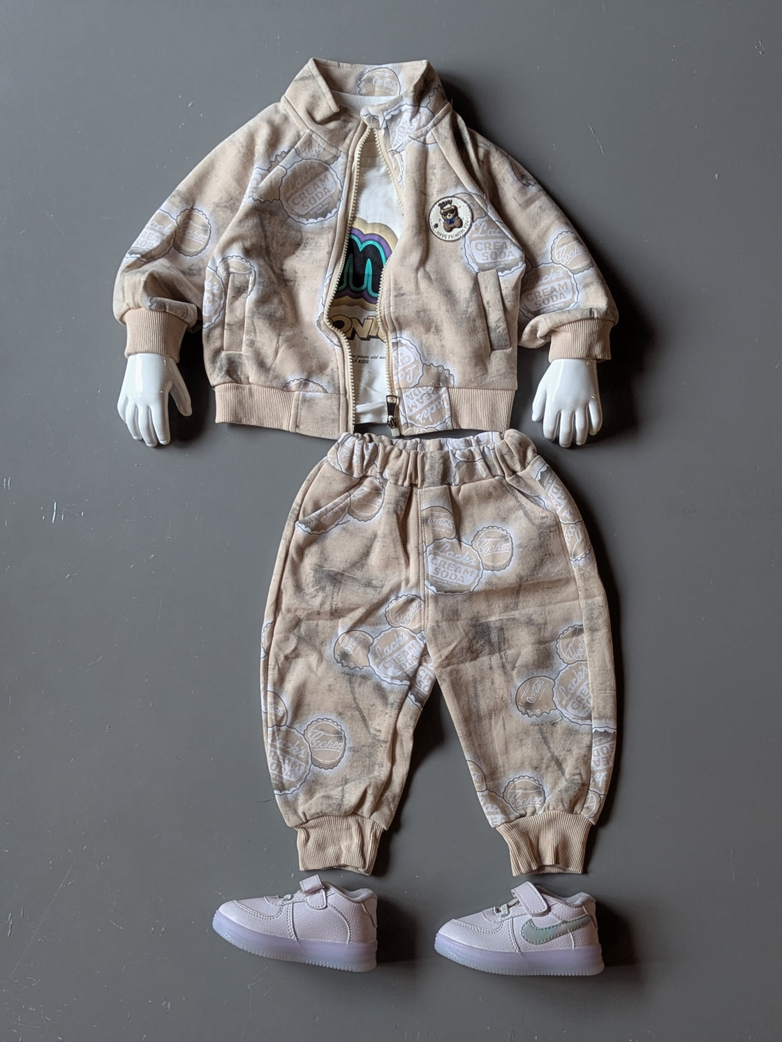 Unisex Full Sleeve Jacket, Inner T Shirt with Pant Set
