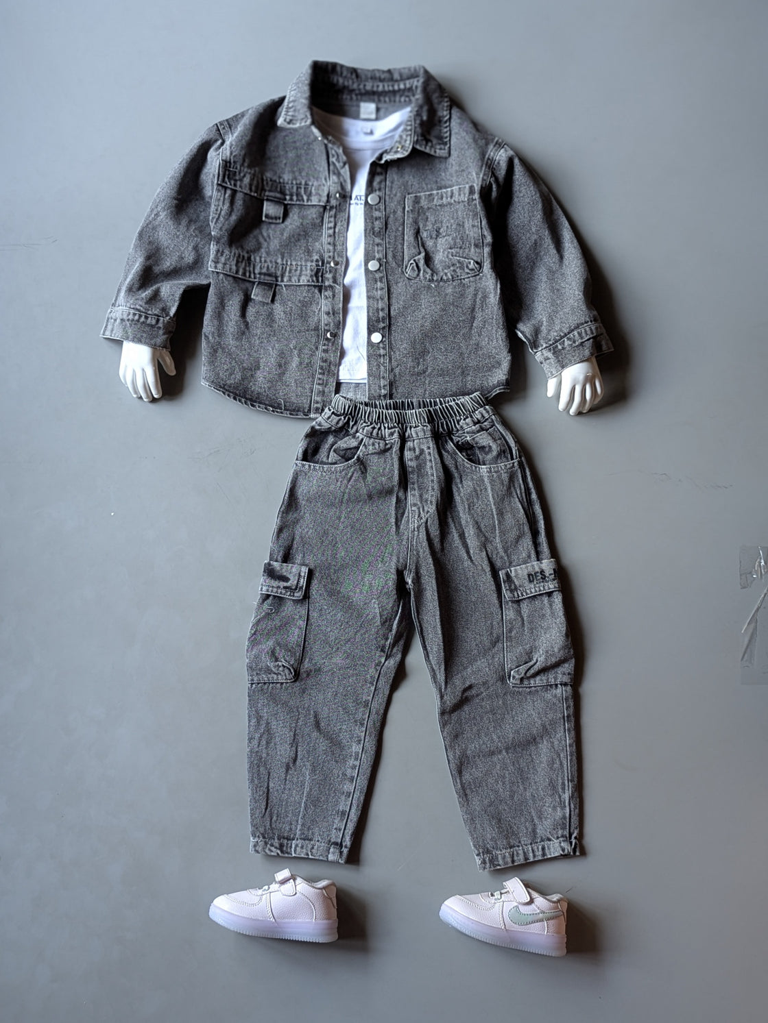 ST100 Unisex Full Sleeve Oversized Denim Jacket, Inner T Shirt and Pant Set