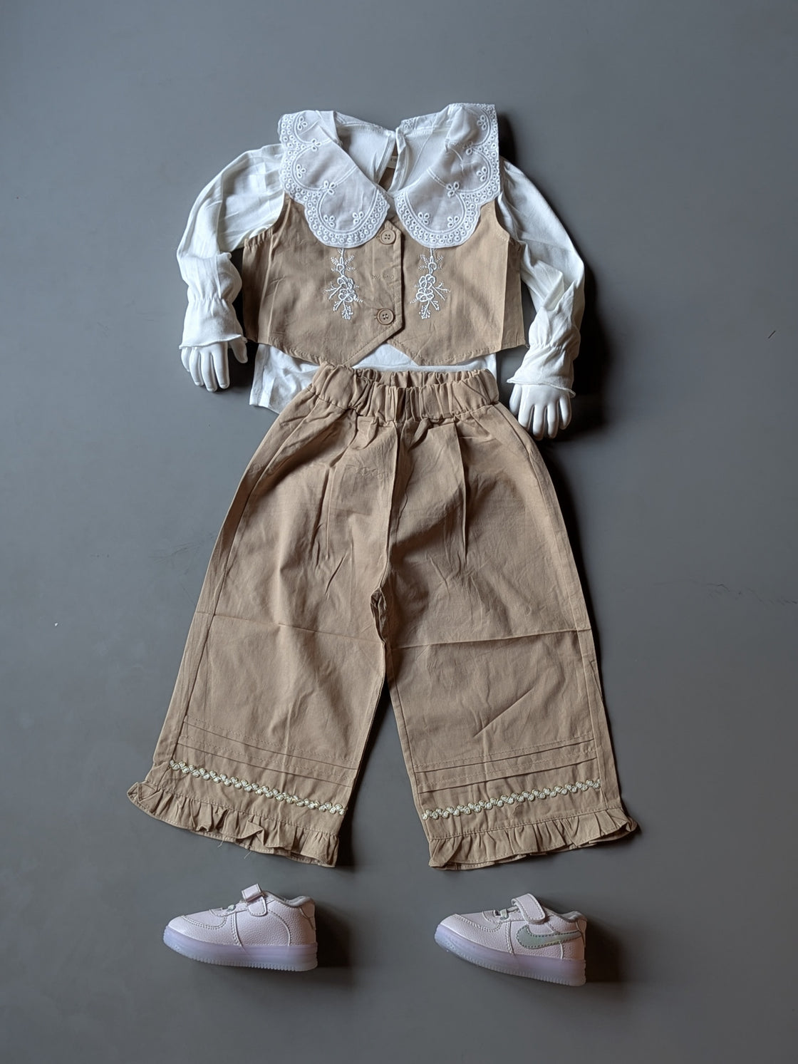 Girl's Full Sleeve Peter Pan Collar Top with Vest and Wide Leg Pant Set