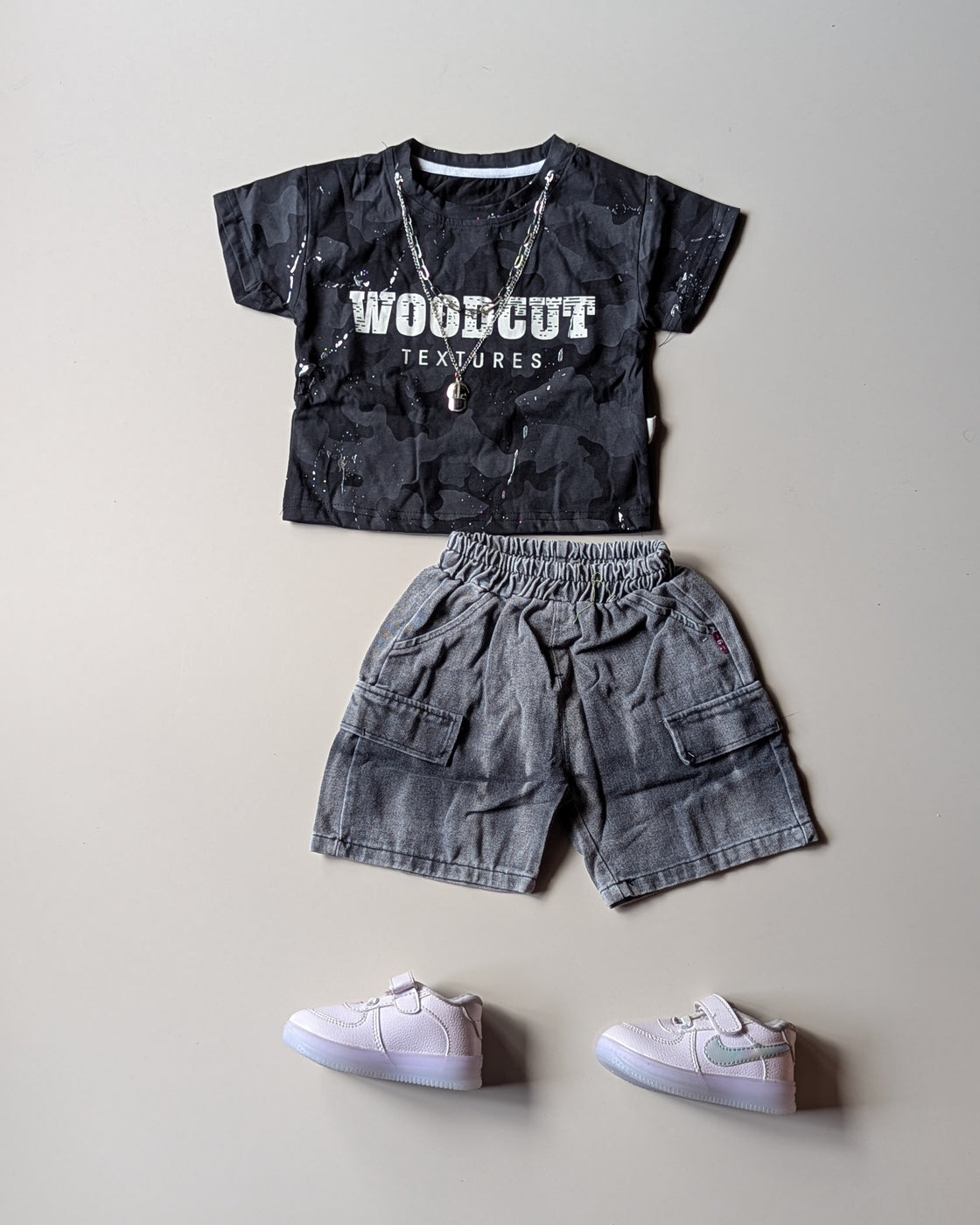 ST107 Unisex Half Sleeve Oversized T Shirt with Attached Chain and Shorts Set