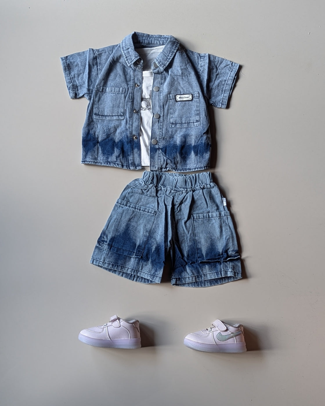 ST105 Unisex Half Sleeve Oversized Denim Shirt with Inner T Shirt and Shorts Set