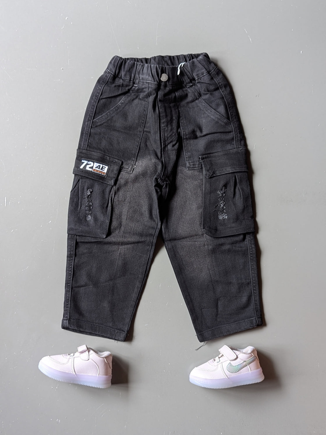 Unisex Baggy Jeans with Side Pockets